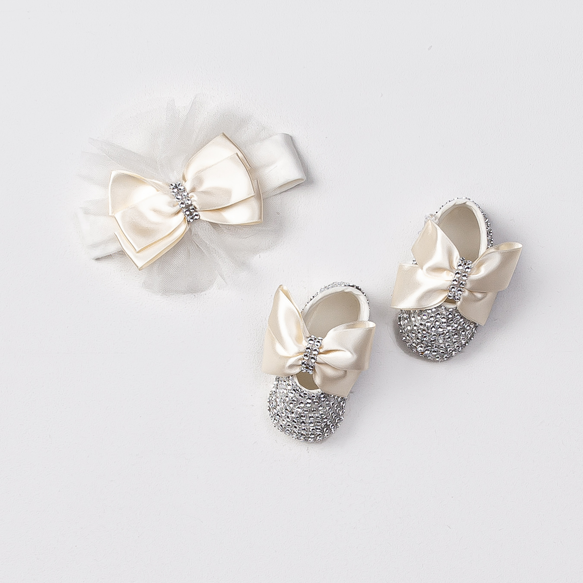 KIZ EL YAPIMI PATİK BANDANA SET